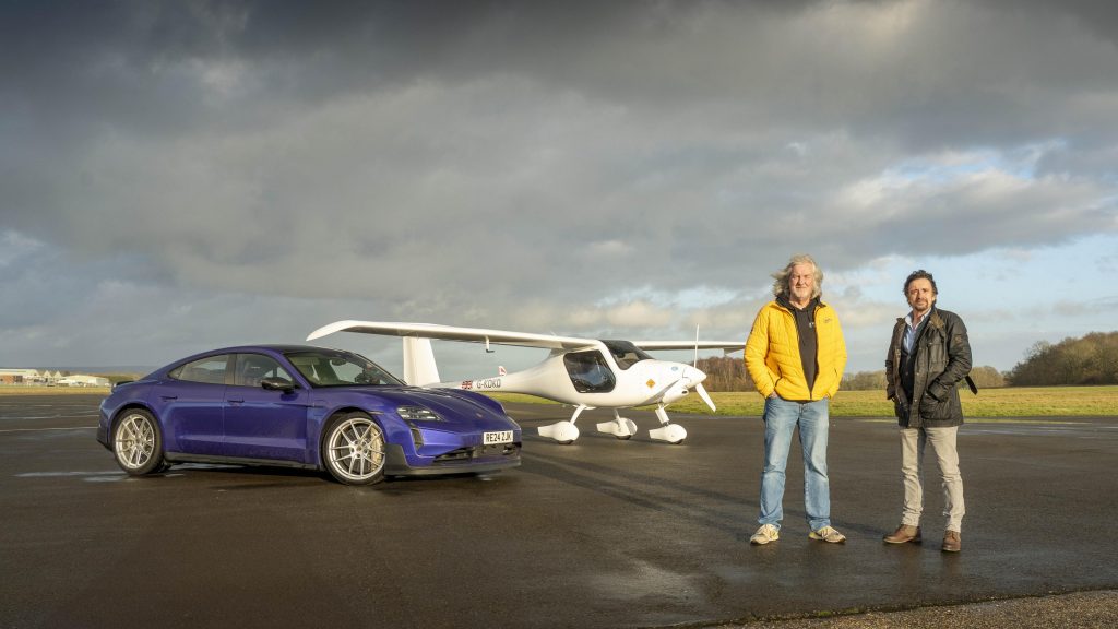 Porsche vs. Avião Elétrico